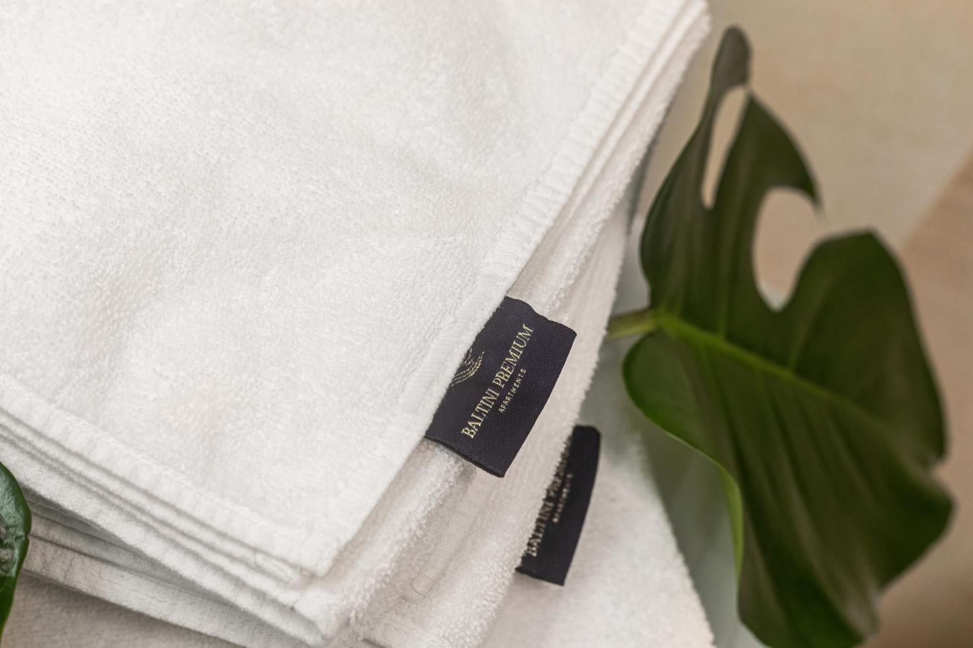 Baltini Premium Apartament Kasprowicza 20 A-B Z Basenem, Saunami I Jacuzzi Kolobrzeg Oda fotoğraf